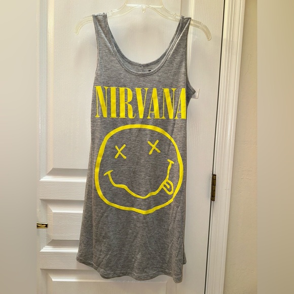 NWT Nirvana Tank Top - Picture 3 of 5